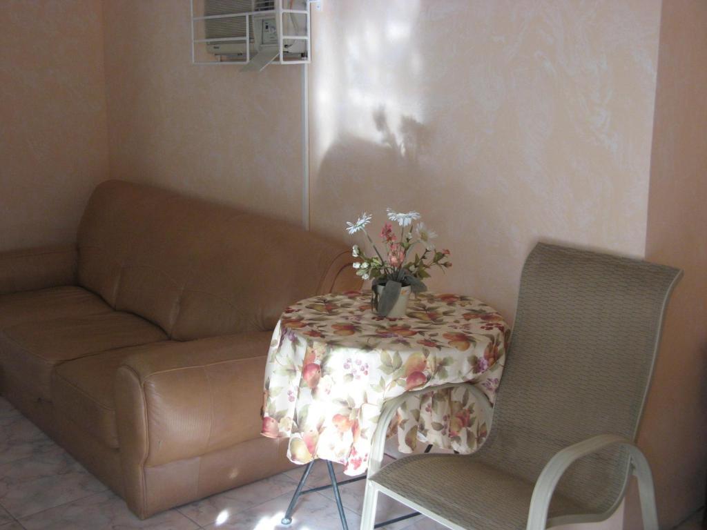 Executive Shaw Park Guest House Ocho Rios Zimmer foto